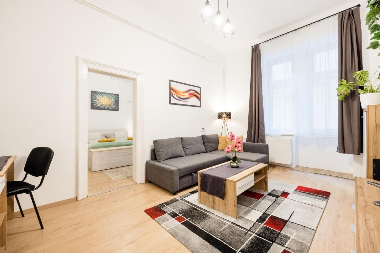Izabella Apartment 布达佩斯 外观 照片